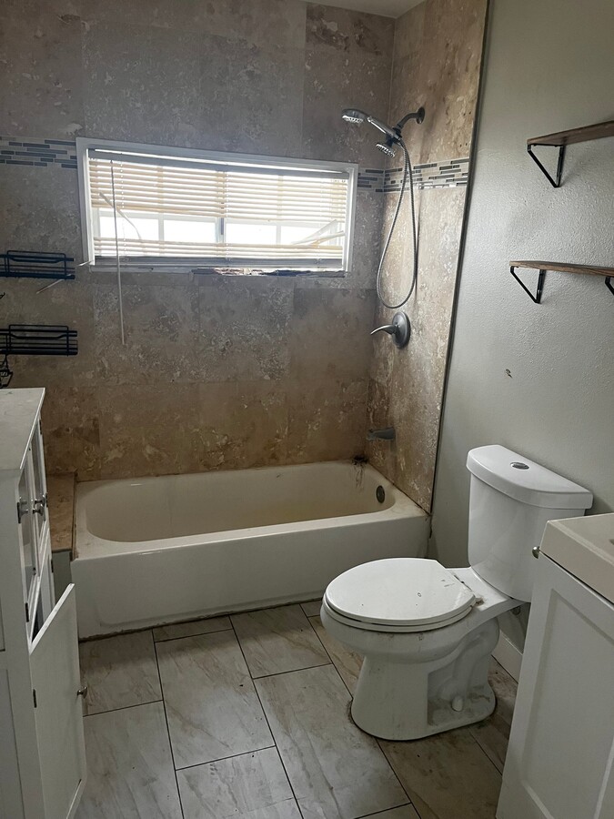 Photo - 2501 N Sierra Way