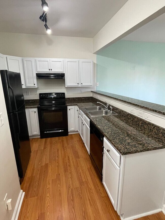 Photo - Charming 2 beds 2.5 bath in Charlotte!