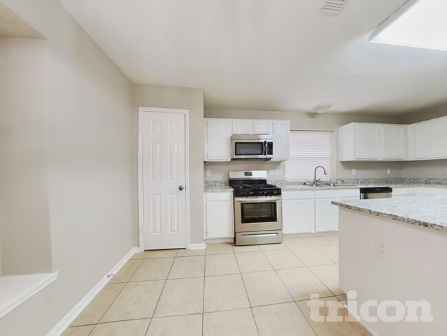 Photo - 7002 Echo Pines Dr