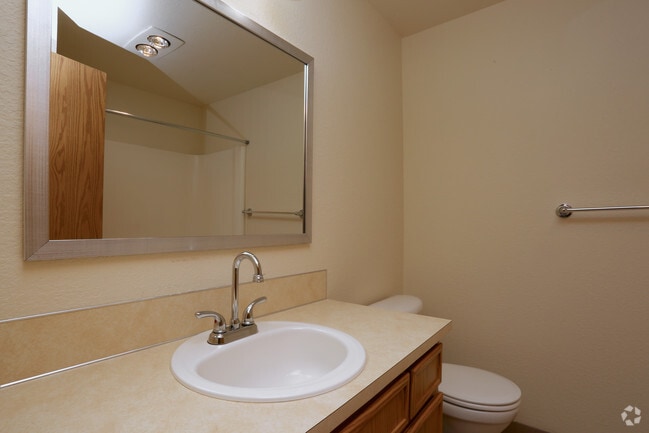 Rockwood Park Apartments