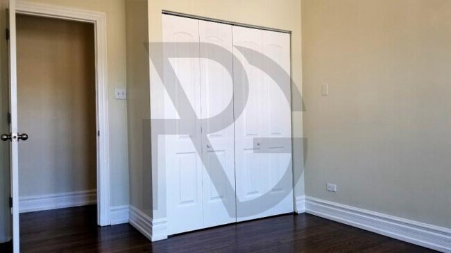 Photo - 2 bedroom in CHICAGO IL 60613 Unidad 3815-1W