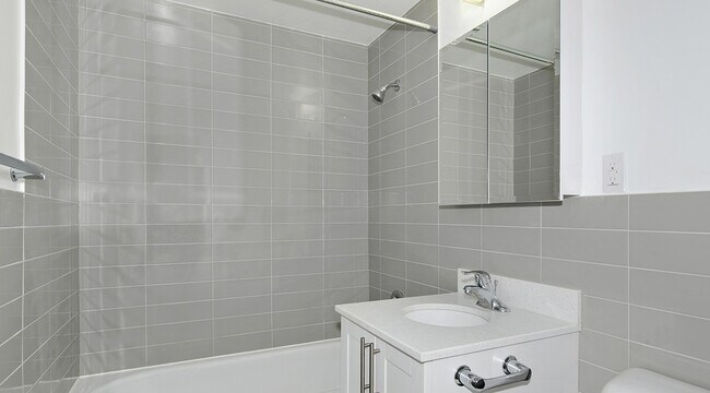 Photo - Avenue Park Apartments Unit 00311