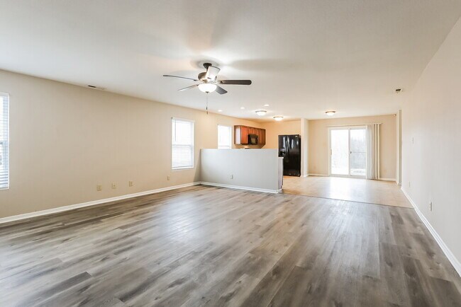 Photo - 2329 Seven Peaks Dr