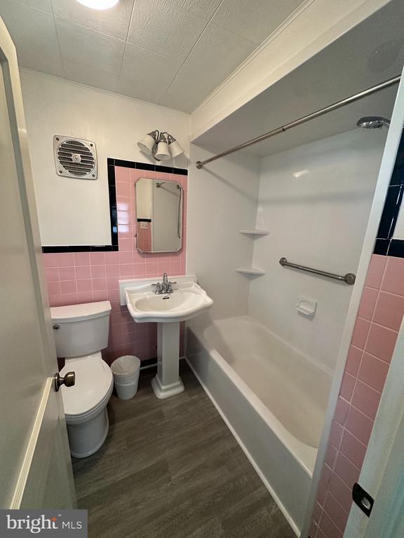 Photo - 5431 Trento Ave