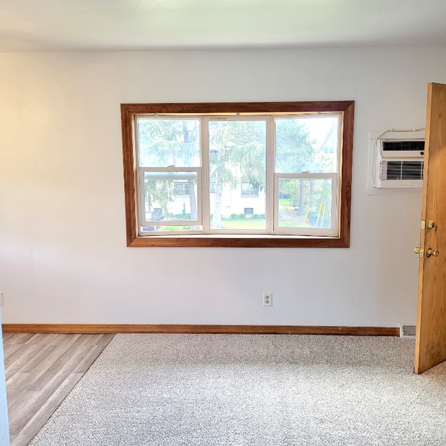 Photo - 5604 Bjelde Ln Unit 3