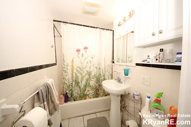 Photo - 41 Atkins St Unit 4