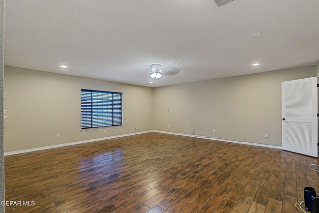 Photo - 14325 Pacific Point Dr