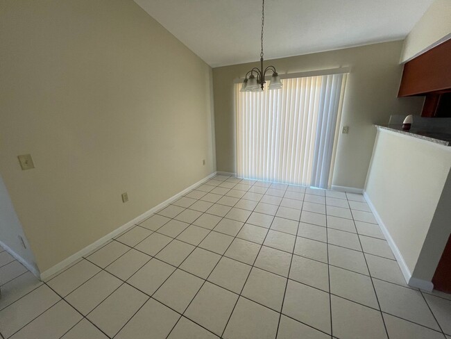 661 LaSalle Drive