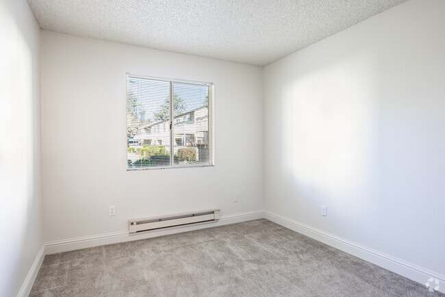 3HAB, 2BA - 1,169 ft²