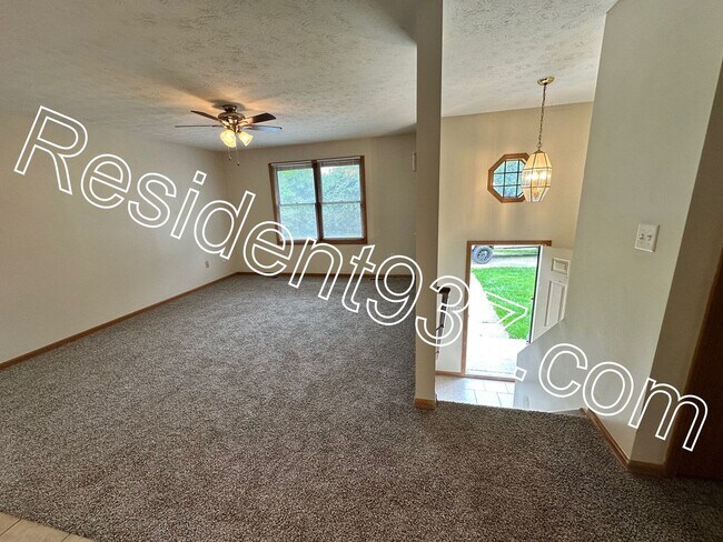 3788 Sellars Rd