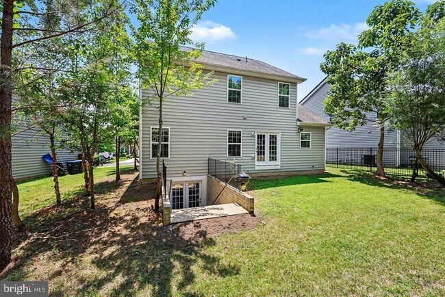 Photo - 1024 Cook Dr SE