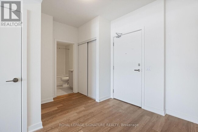 Photo - 51 Clarington Blvd Unité 501