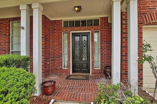 1923 Wellsley Ct