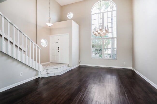 5422 NW 42nd Wy