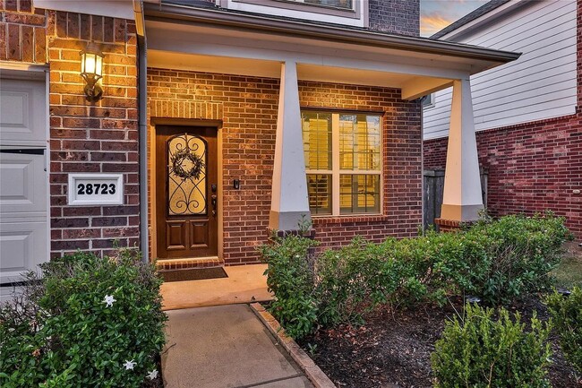 Building Photo - 28723 Baughman Ridge Dr Rental