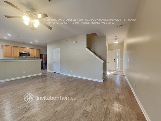 Photo - 407 Pierpont Ct