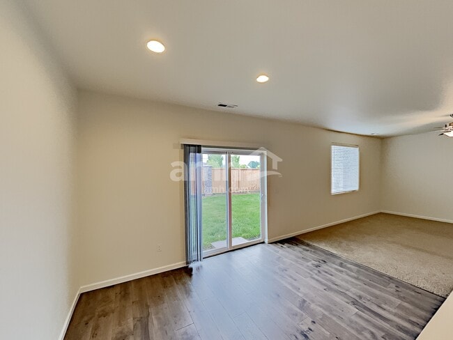 Photo - 2159 NW Woodland Dr