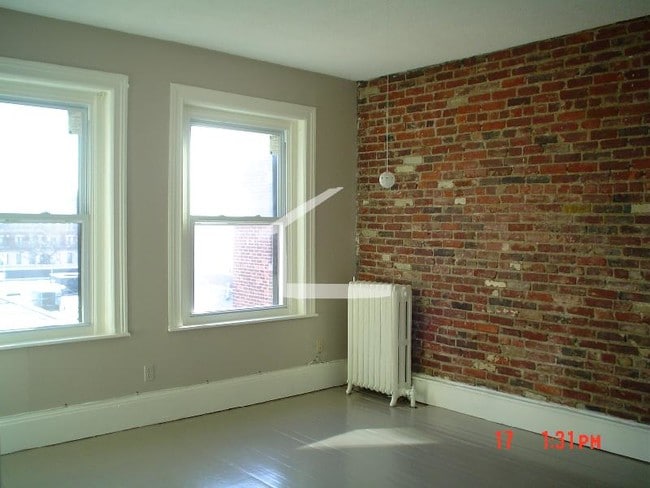 Photo - 12 Glenville Ave Unidad 3