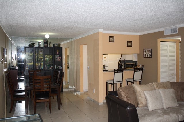 Living room - 8650 SW 149th Ave Unidad 303