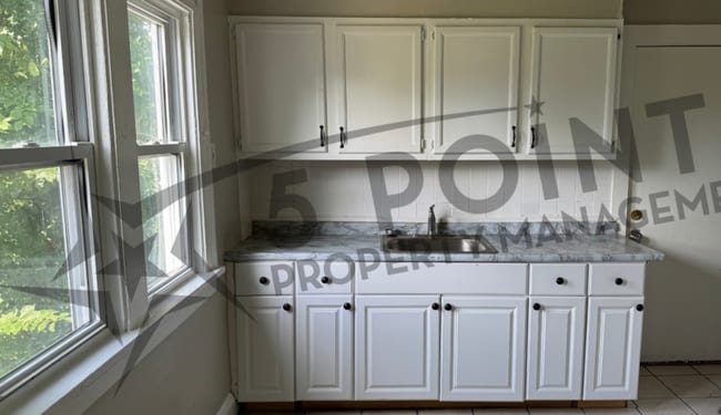 Photo - 957 Eddy Rd