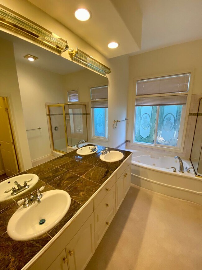 Photo - 8616 Blue Grouse Way