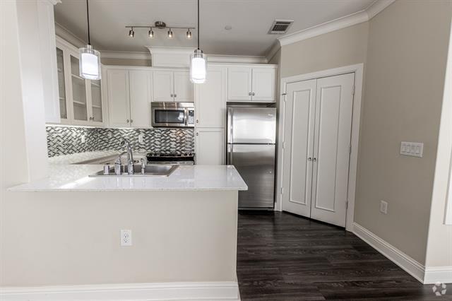 Building Photo - 4554 Glenwick Ln Unit 3109 Rental