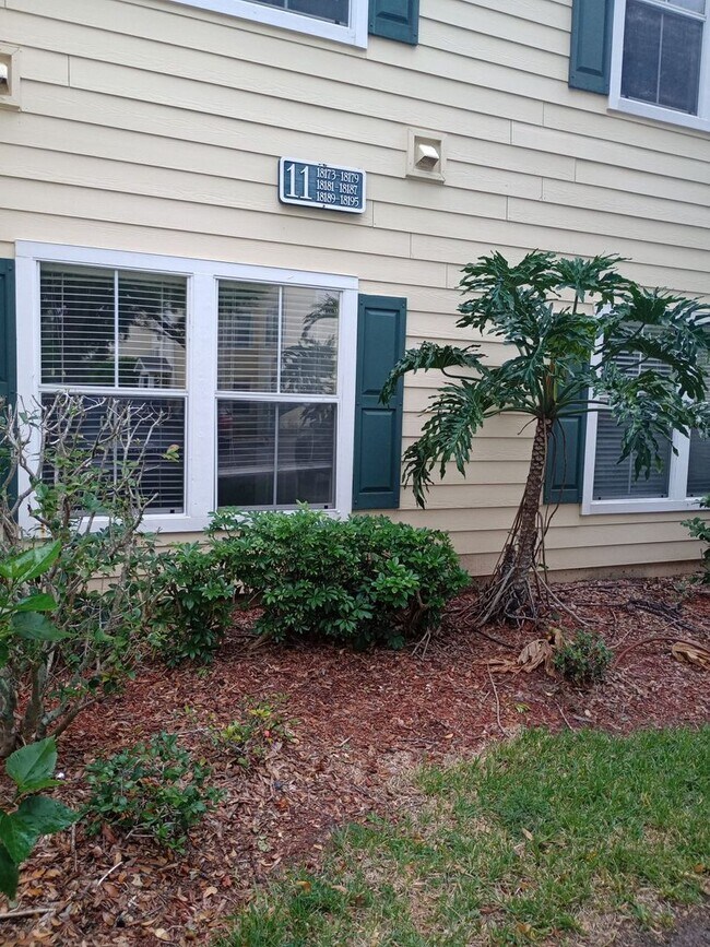 Photo - Equestrian Parc with Garage!