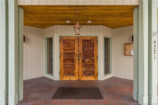 Photo - 4095 SE Centerboard Ln Unit 6-B