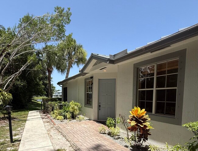 Photo - 168 Coconut Key Ln