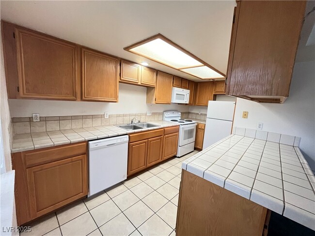 Photo - 101 Luna Way Unit 108