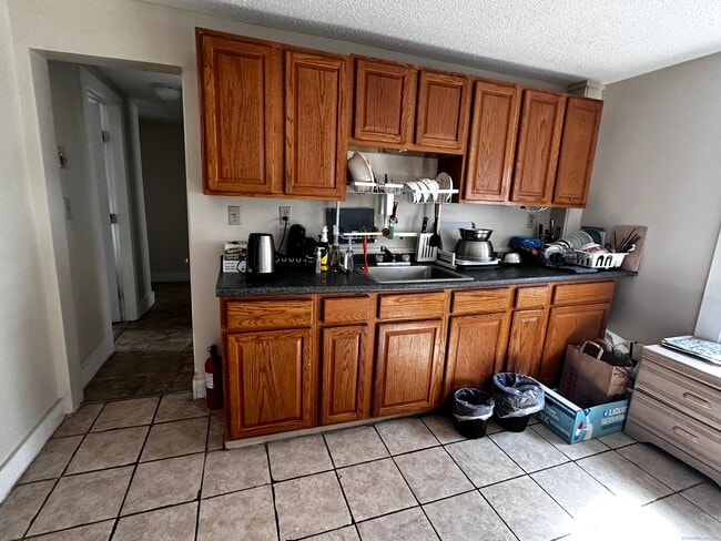 Photo - 47 Edwards St Unit 2