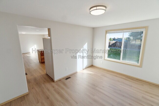 Photo - 509 S Joslin Pl