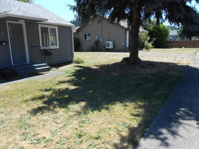 Photo - 545 9th Ave