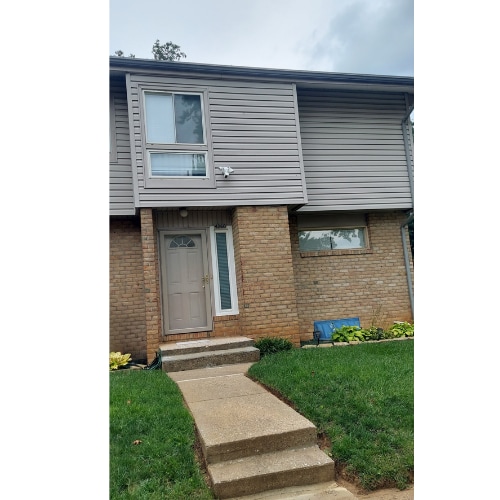 Building Photo - 4260 Cayuga Rd Rental