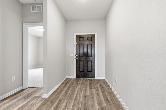Photo - 4 Bed, 3 bath and 1 flex room in the heart of Anna Town Square.