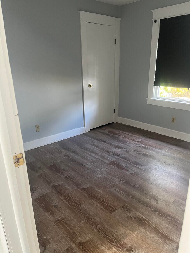 260 S Meridian Rd Rental For Rent in Youngstown, OH