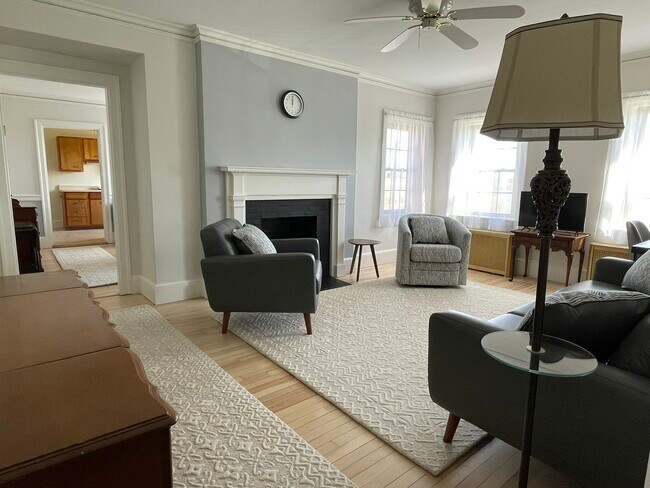 Living room view, from the entryway - 11 Ricker Park Condo Unit B3