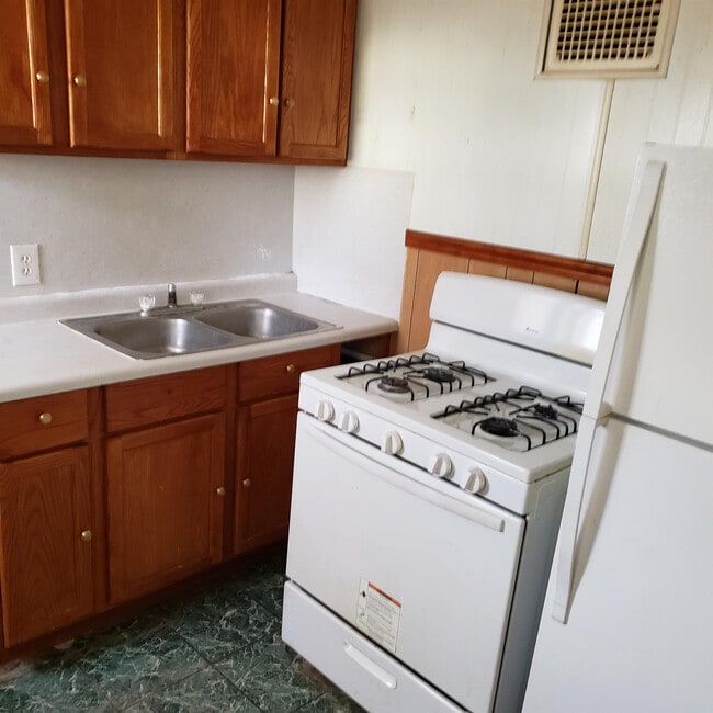Photo - 310 N Saunders Ave Unit 4