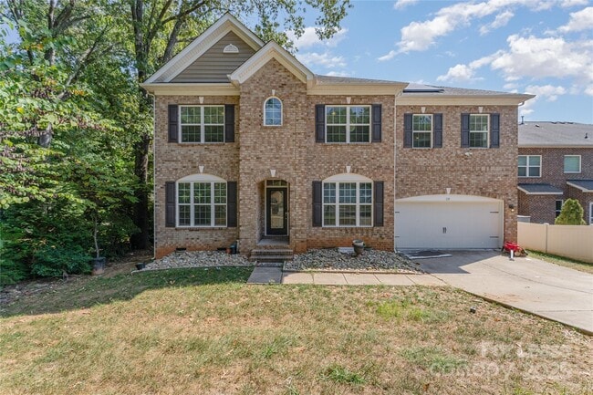 Photo - 139 Brackenbury Ln