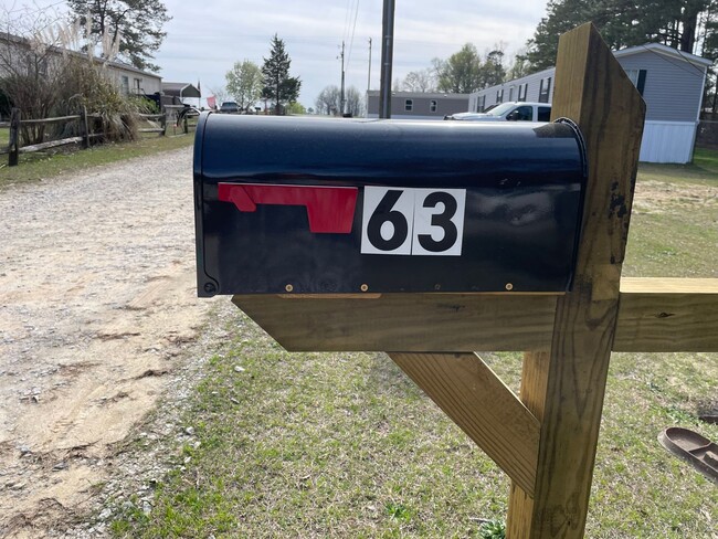 Photo - 63 Arthur Lucius Ln