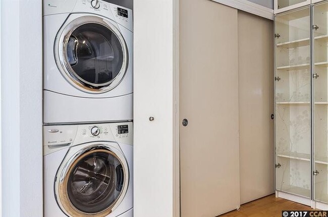 Photo - 140 Marina Lakes Dr Unidad 140