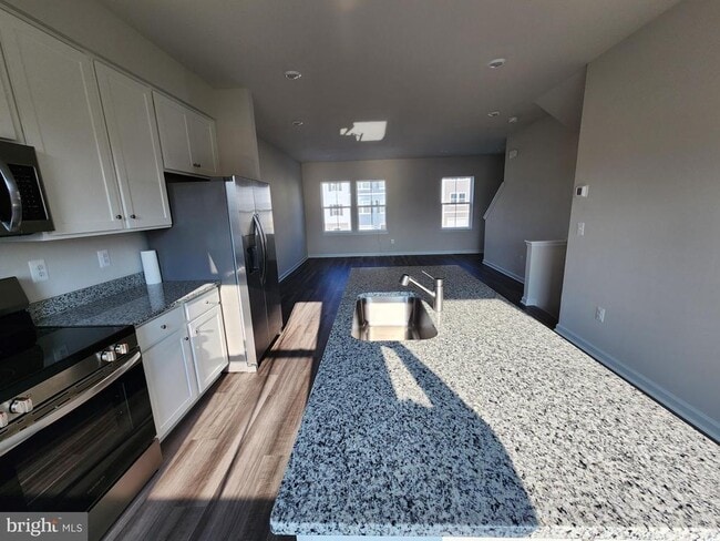 Photo - 114 Milburn Dr