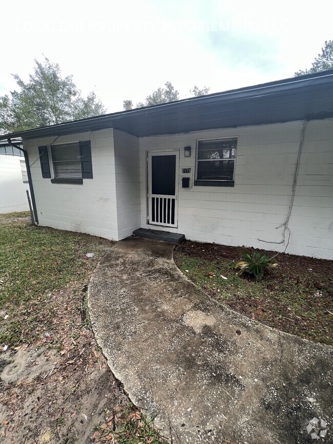 Building Photo - 2 Bedroom Duplex on the Westside Rental