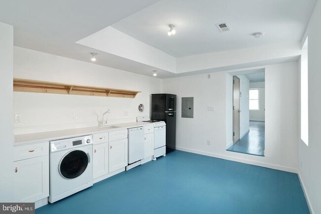 Photo - 2329 Frankford Ave Townhome