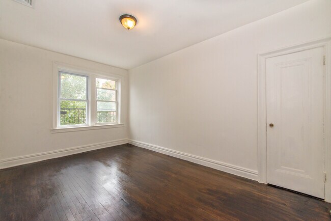 Bedroom - 75 Anderson St Unit 3