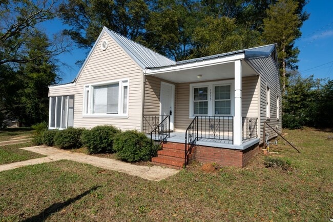 Photo - Charming 3-Bedroom Home in Bessemer – Act Fast!