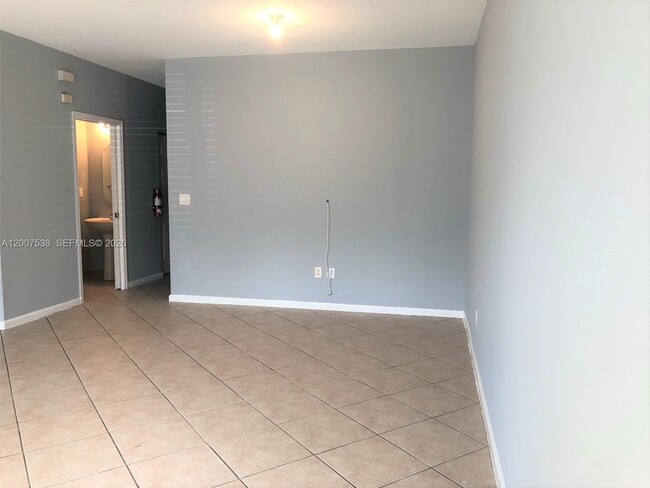 Photo - 8209 SW 25th Ct