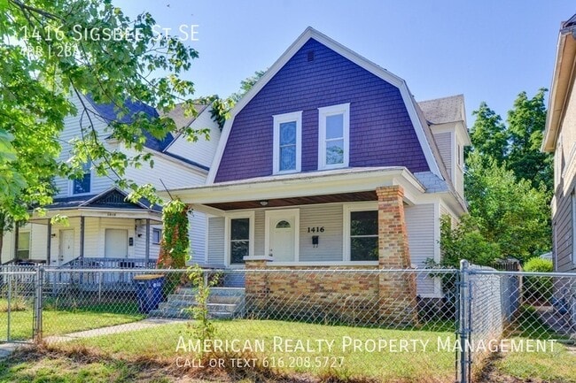 Building Photo - 1416 Sigsbee St SE