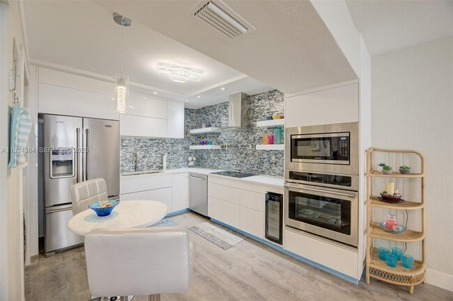 Photo - 3725 S Ocean Dr Unit 601