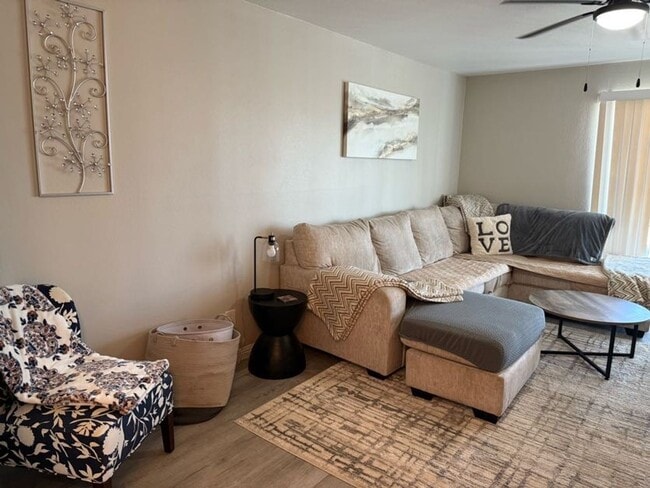 Photo - Beautiful Marina View Condo 2BR 2BA Fully Furnished! Turnkey Unidad A3